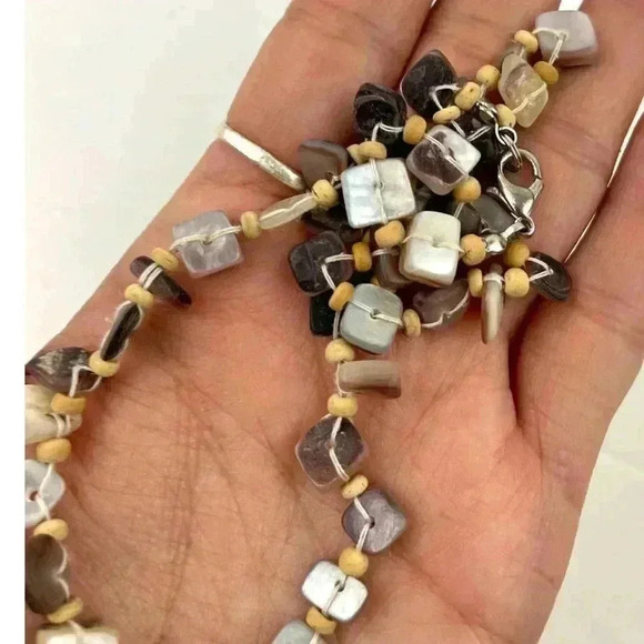 Natural Shell Square Beaded Necklace 18" Assorted Seashell - Picture 9 of 15